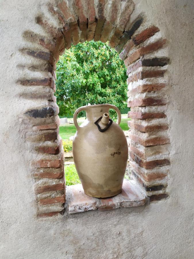Chambre Dans Colombier A 10 Mn De Віші Екстер'єр фото